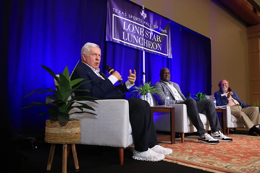 mack brown and vince young interview