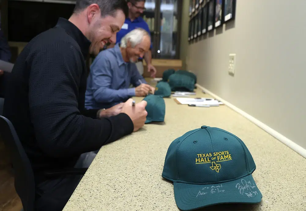 cap signing