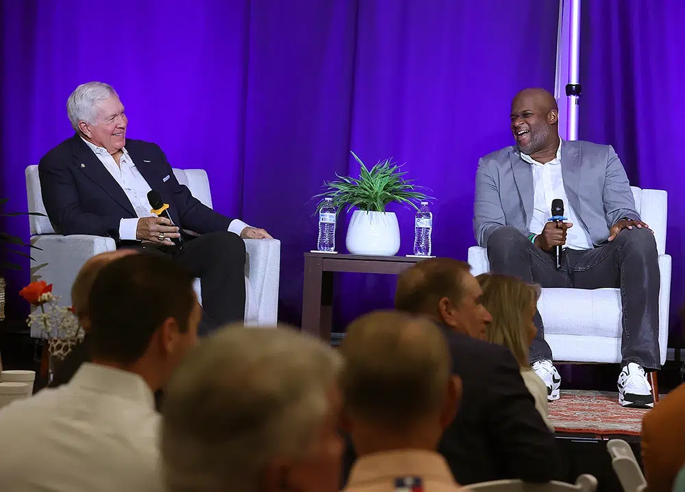 mack brown and vince young